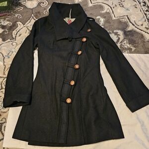 Ringspun Life is Beautiful Jacket Gunner Black. SZ 1